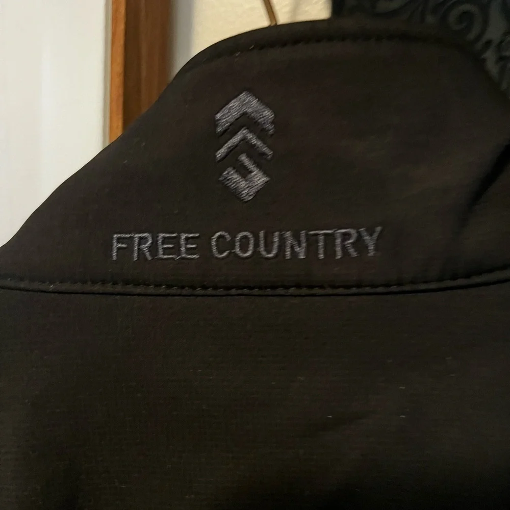 Free Country XXL All black coat. Great for fall and winter. - Picture 3 of 9